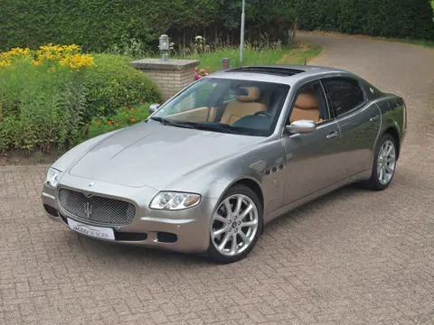 Maserati Quattroporte 4.2 Duo Select Schuifdak/Alcantara hemel/Top onderhouden