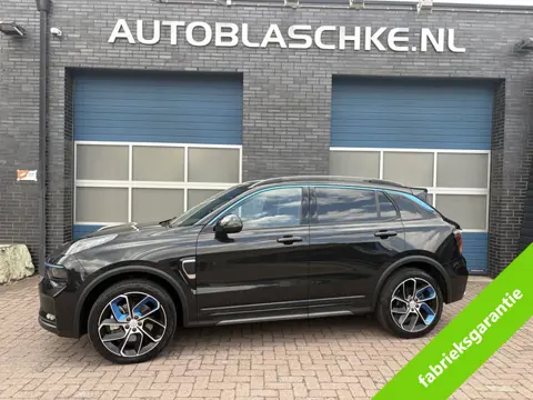Lynk & Co 01 1.5 plug in hybrid, 261 pk, trekhaak, panodak