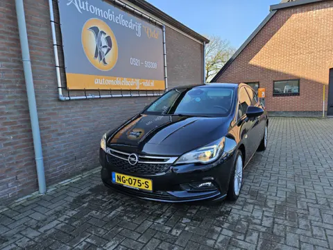 Opel Astra 1.0 Innovation (bj 2016)
