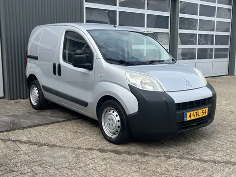 Citroën Nemo 1.4 Benzine en Lpg Btw vrij!! Airco Trekhaak 600kg trekgewicht Telefoonverbinding parro