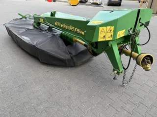 John Deere 328 Disc