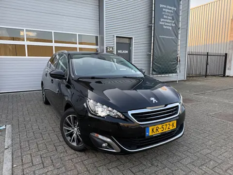 Peugeot 308 SW 1.2 PureTech Premium (bj 11-2016) XENON|PANO|NW DISTRIBUTIE|