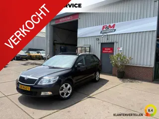 Skoda Octavia Combi 1.2 TSI Elegance Business Line Clima, cruise, navi, pdc, trekhaak