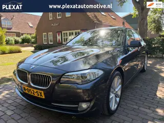 BMW 5-serie 528i High Executive Aut. | Panorama | Luxe leder | Stoelverwarming | 18 inch | Trekhaak 