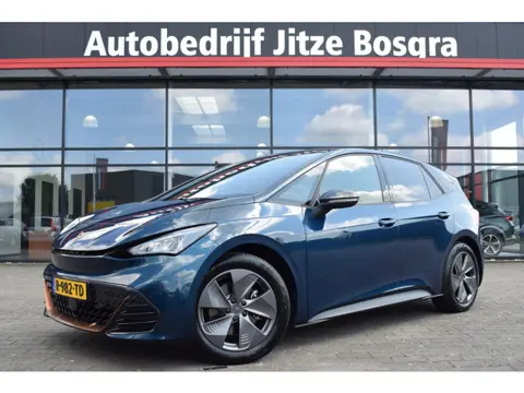 CUPRA Born Essential 62 kWh SOH 92% LED | Carplay | Standkachel | Sfeerverlichting | Virtual | Sport
