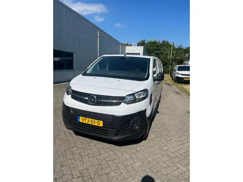 Opel Vivaro-e L3H1 Edition 75 kWh Schade Auto wel rijbaar