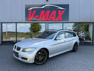 BMW 325i Touring Executive Xenon Leer NaviProf Stoelvw Trekh
