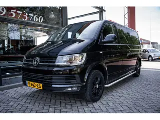 Volkswagen Transporter 2.0 TDI 150pk L2 Dubbel cabine DSG aut. | Trekhaak | Parkeerhulp | Navigatie 