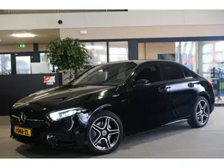 Mercedes-Benz A-klasse 250 e Business Solution AMG Navi Cruise CAM Ambient