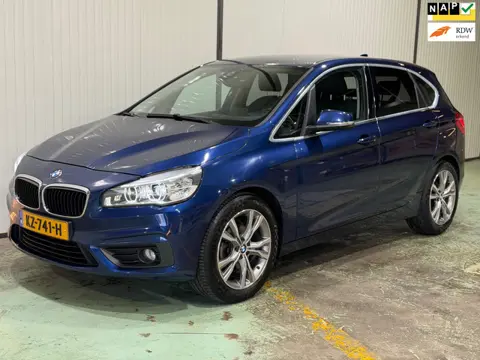 BMW 2-serie Active Tourer 218d Centennial High Executive TREKHAAK - M PAKKET - NETTE STAAT!