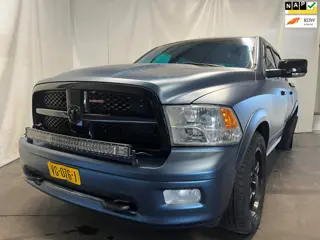 Dodge Ram 1500 5.7 V8 Crew Cab 5'7 - Zij-schade