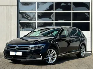 Volkswagen Passat Variant 1.4 TSI PHEV GTE Business | SOH 89% | Pano | Camera | 18inch