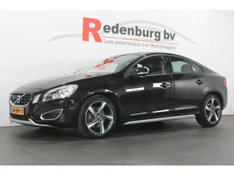 Volvo S60 2.0T Intro Edition - Leder / Bluetooth / Stuurbed.