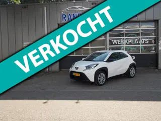 Toyota Aygo X 1.0 VVT-i S-CVT Play Automaat Camera Airco Elek Pakket 5Deurs 2025bj GARANTIE