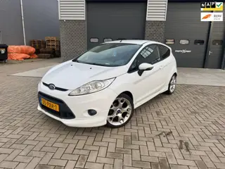 Ford Fiesta 1.6 Sport NW APK AIRCO