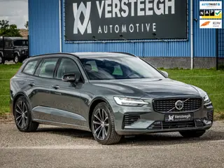 Volvo V60 2.0 T6 Plug-in hybrid AWD Plus Dark | Trekhaak | 360 Camera