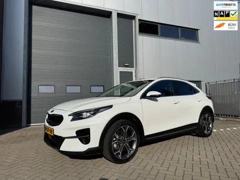 Kia XCeed 1.0 T-GDi DynamicPlusLine, LED, NAVI, Stoel-/Stuurverwarming, etc.