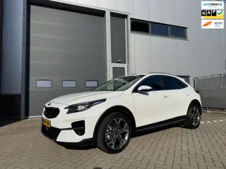 Kia XCeed 1.0 T-GDi DynamicPlusLine, LED, NAVI, Stoel-/Stuurverwarming, etc.