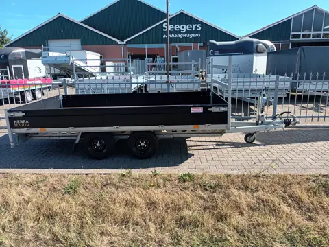 Henra plateauwagen 2700 Kg