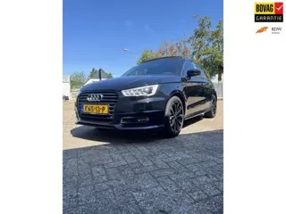 Audi A1 Sportback 1.4 TFSI Sportback S-line Automaat, Pano, Xenon, 5drs. 2016
