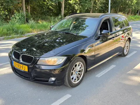 BMW 3-serie Touring 320d / AIRCO / AUTOMAAT / NAVI