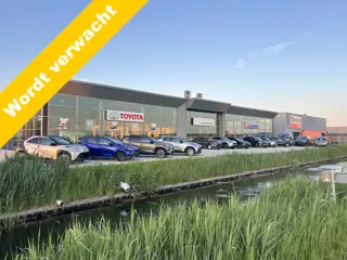Toyota Yaris 1.5 Hybrid Executive HUD PDC v+a Navi LM velgen