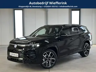 Volkswagen Tayron 1.5 eHybrid R-Line 272 pk | Pano | Black pack | Trekhaak |