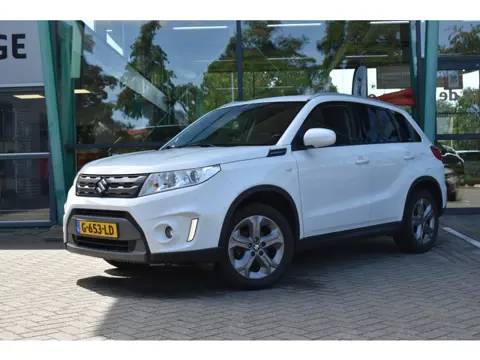 Suzuki Vitara 1.6 Exclusive Limited Handgeschakeld 120pk | Dealer onderhouden | Voorstoelen verwarmd