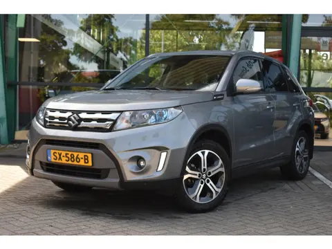 Suzuki Vitara 1.6 High Executive Handgeschakeld 120pk | Cruise Control | Navigatie | Elektrisch glaz