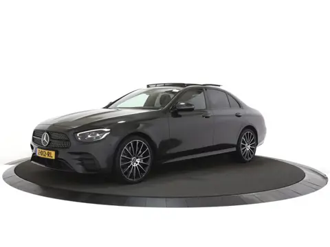 Mercedes-Benz E-Klasse 300 e AMG Line Schuif-kanteldak / Rondomzicht camera