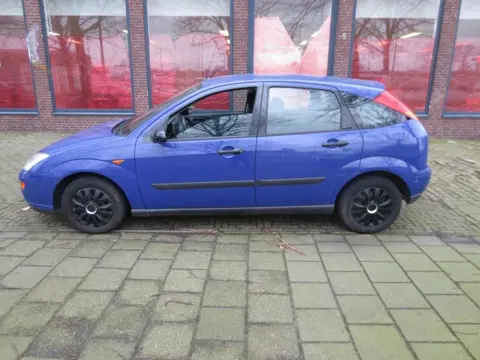 Ford Focus 1.4 i 1999 Blauw/Paars Plaatwerk en Onderdelen