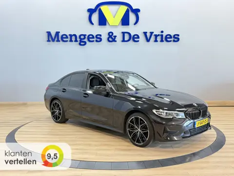 BMW 3-serie 320i High Executive Airco ECC | Sfeer | Keyless | 19 Inch | Apple Carplay | HiFI | Isofi