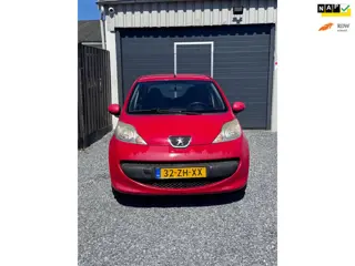 Peugeot 107 1.0-12V XS 5-deurs | NAP | APK 04-2027