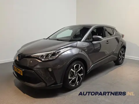 Toyota C-HR 1.8 Hybrid Business Plus - Apple Carplay/Android Auto - Dodehoekdetectie - Adaptive Crui