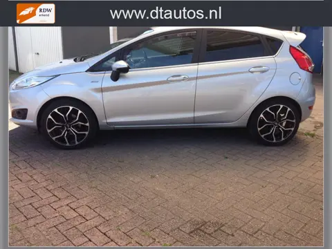 Ford Fiesta 1.0 EcoBoost Titanium airco nieuwe apk aflevering
