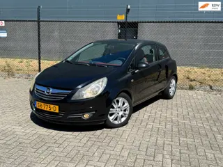 Opel Corsa 1.0-12V |Essentia| |Airco| |Stoelverwarming|