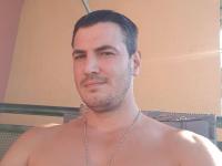 Wie heeft interesse in een normale saaie man en vader?