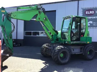 Takeuchi TB295W (bj 2014)