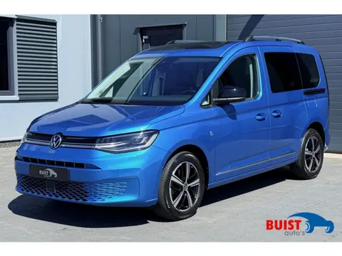 Volkswagen Caddy Kombi 1.5 TSI DSG Style PANO LED TREKHAAK