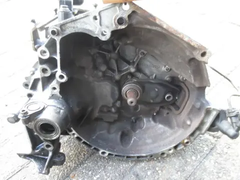 Peugeot 307 1.6 16 v 2002 Versnellingsbak Code 20CN20