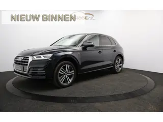 Audi Q5 2.0 TFSI quattro Launch Edition S-Line /  Orig. NL / Camera / 20'' LM velgen / Matrix koplam