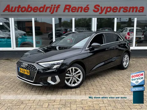 Audi A3 Sportback 30 TFSI Business edition | Sportstoelen | Stoelverwarming | Apple Carplay | Matrix