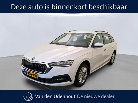 Škoda Octavia Combi 1.0 e-TSI 110pk DSG Business Edition Trekhaak | Elek achterklep | Navigatie | Le