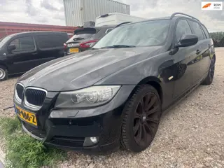 BMW 3-serie Touring | 2010 | 318i High Executive | Automaat | Export en Handel |