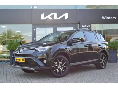 Toyota RAV4 2.5 Hybrid AWD Style | Navigatie | Camera | Stoelverwarming | Parkeersensoren rondom |
