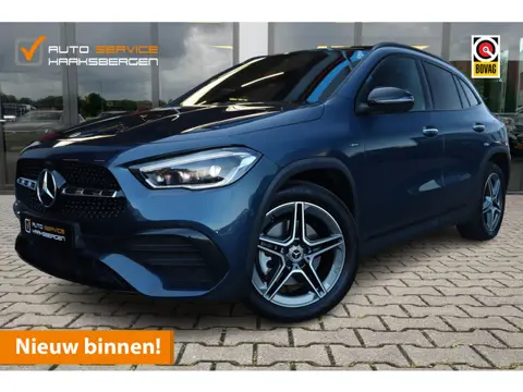 Mercedes-Benz GLA 250 e AMG Line | Pano | Trekhaak | Memory |