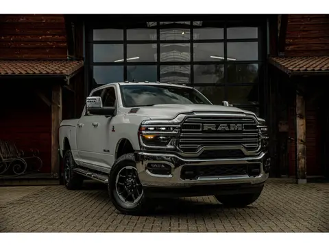 Dodge Ram 2500 laramie 6.7L Cummins Dodge RAM 2500 laramie 6.7L Cummins Garantie 4 jaar tot 200.000 