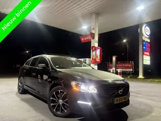 Volvo V60 2.4 D6 Keyless|Pano|Automaat|Blindspot|Leder