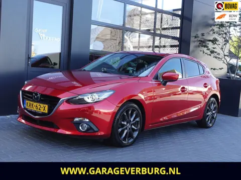Mazda 3 2.0 GT-M (Navigatie,Camera,AdaptiveCruise,PDC,HUD,BOSE,Keyless) -- 61.728 Km --