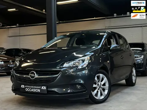 Opel Corsa 1.4 Favourite Carplay/Cruise/PDC/Navi